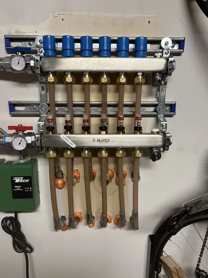 Plumber performing Leak Detection at a residential property in Valle Vista